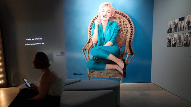 Image from: Hollywood honors Marilyn Monroe, 100 years after her birth