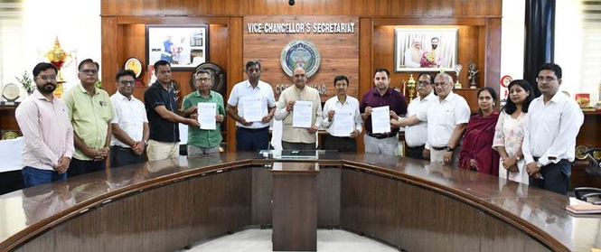 Image from: Haryana: HAU scientists identify new pathogen causing strawberry wilt disease in India