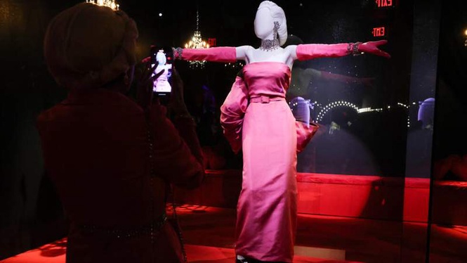 Image from: Celebrating 100 years of Marilyn Monroe: Hollywood honours screen icon