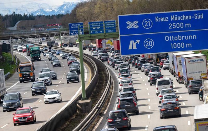 Image from: Uber to launch robotaxis in Munich with Israeli AI company