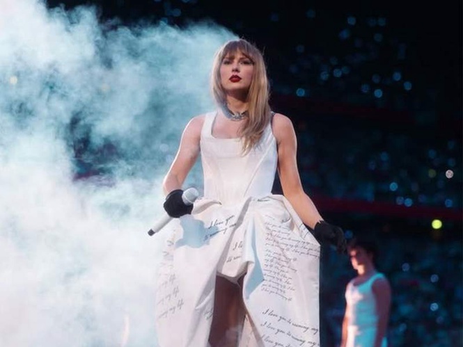 Image from: Taylor Swift pens original song for 'Toy Story 5', says she's dreamed of writing for beloved characters
