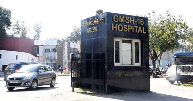 Image from: Chandigarh: Minor fire at GMSH-16 blood bank; no casualties, services unaffected