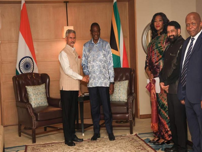 Image from: “Deeply committed to relationship and friendship with India”, says S. African Dy President Mashatile at meeting with EAM Jaishankar