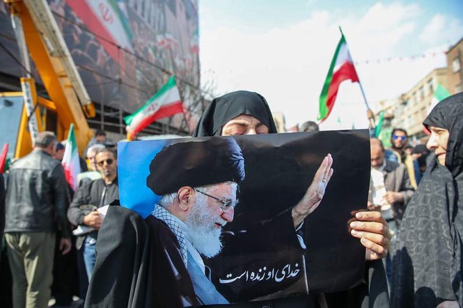 Image from: Iran plans funeral for slain supreme leader Ali Khamenei