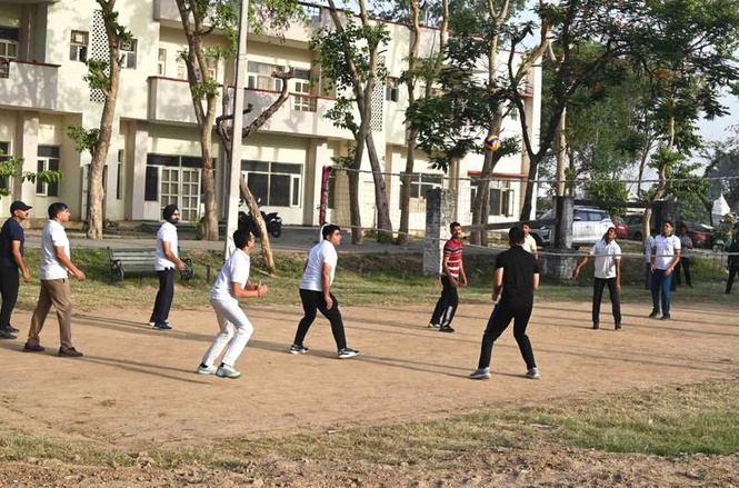 Image from: Amid hectic duties, Ambala, Kuruskshetra cops turn to sports to keep fit