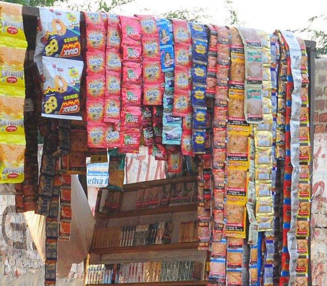 Image from: Vends, shops selling tobacco products raided in Panchkula