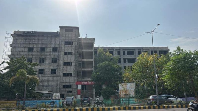 Image from: 3 Panchayati Raj officials suspended over flaws in Rs 36-crore Zila Parishad building project