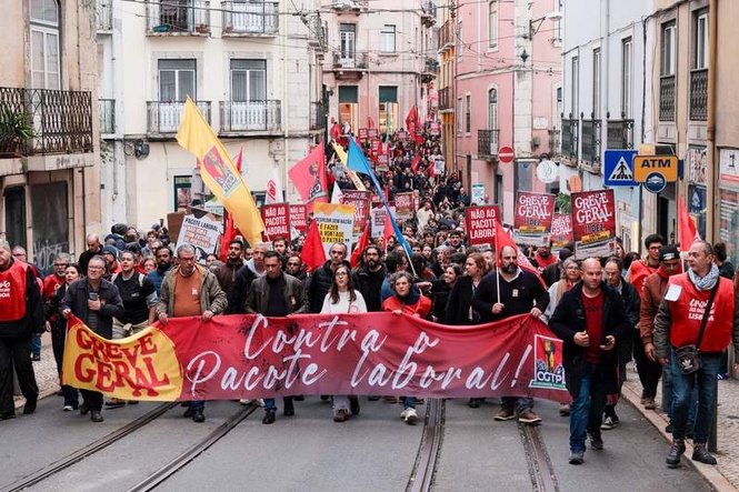 Image from: General strike brings much of Portugal to a standstill