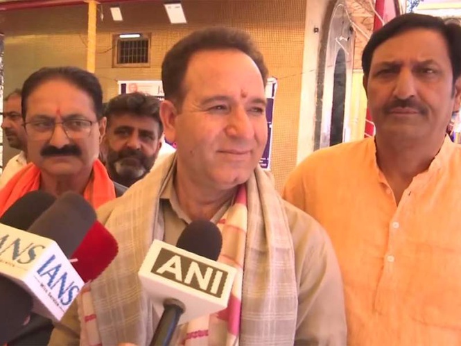 Image from: "Omar Abdullah conducting floor test:" J-K LoP Sunil Sharma on National Conference MLAs meeting