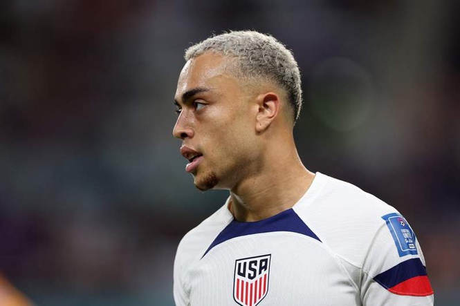 Image from: Bayern Munich could reignite Sergino Dest interest after PSV price tag revealed