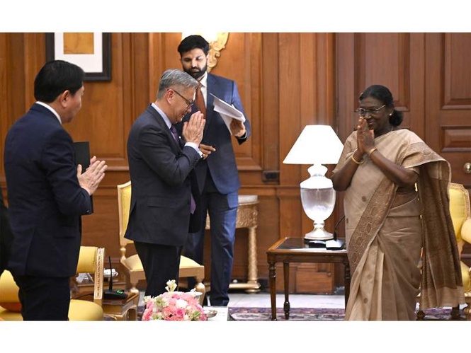 Image from: Laos Deputy PM Phomvihane calls on President Murmu; both sides eye deeper trade, tech ties