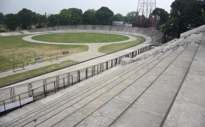 Image from: Cyclists call for better facilities, easier access to PAU velodrome