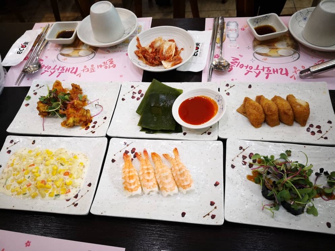 Image from: Bites of Korea: A Delicious Reminder to Travel While We’re Young #JalanJalanMakan