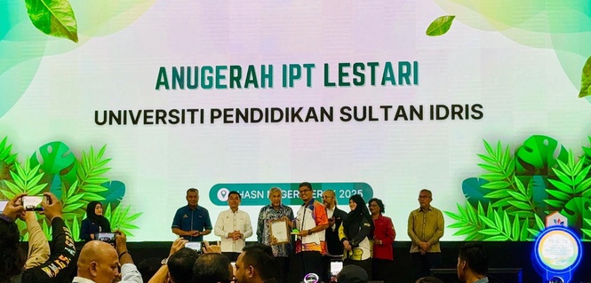 Image from: UPSI terima anugerah IPT Lestari di HASN 2025 Perak