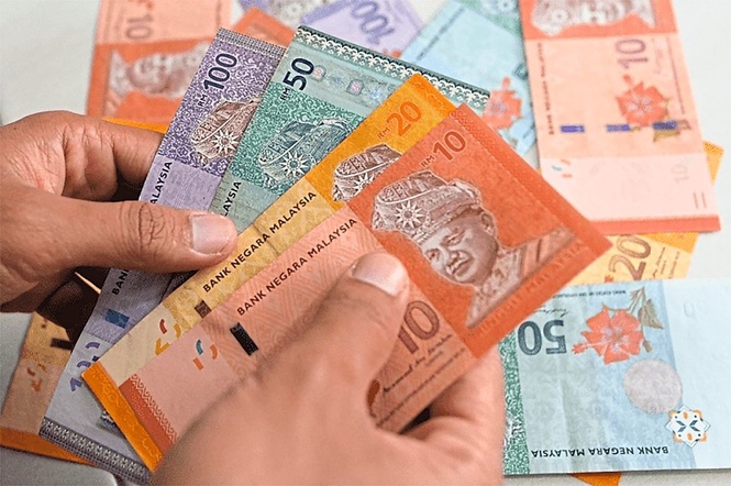 Ringgit Dibuka Pada RM3.96, Naik 135 Mata Berbanding USD!