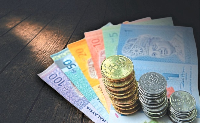Ringgit Dibuka Rendah Susulan Rundingan AS-Iran
