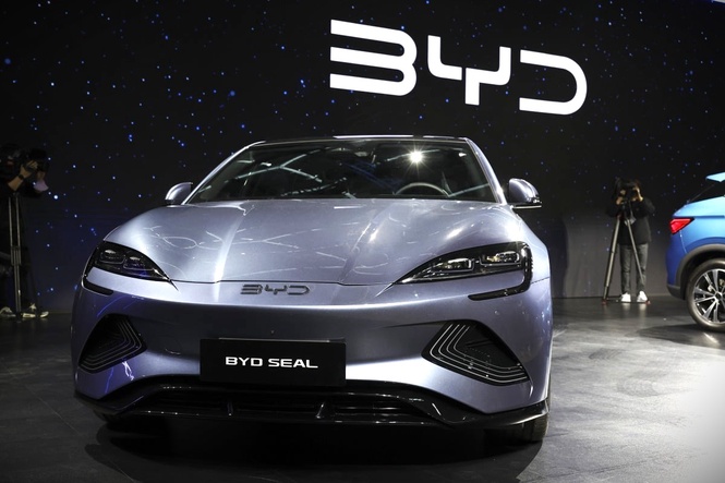 Jualan EV BYD Menjunam 8 Bulan Berturut-Turut