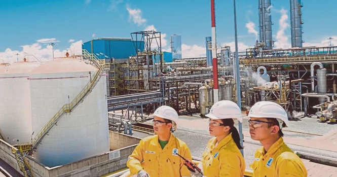 Keuntungan Bersih Petronas Merosot Sebanyak RM438.68 Juta