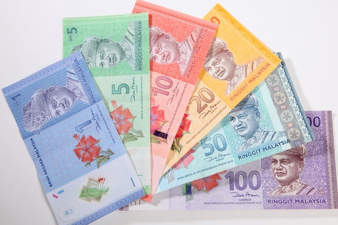 Ringgit Dibuka Tinggi, Harga Minyak Reda