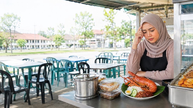 Hari Hari Orang Makan, Tapi Kenapa Peniaga F&B Struggle?