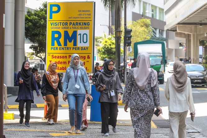 Gaji Minimum RM3,100 GLC Tidak Sesuai – Majikan