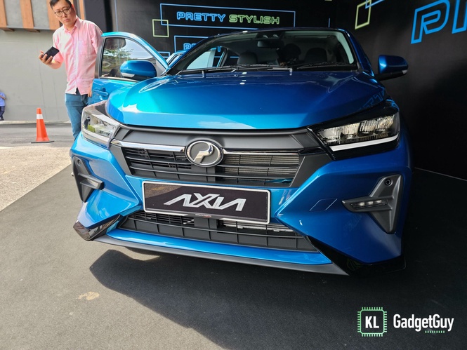 Perodua Axia Gets Price Cut Of Up To RM4,700, Now Starts From RM33,900