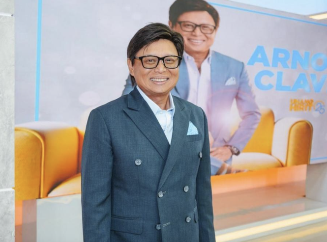 Arnold Clavio denies he received cash-filled bags; GMA Network reviewing allegation