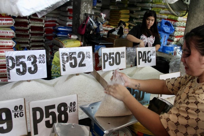 Imported rice repacked, mislabeled as local rice
