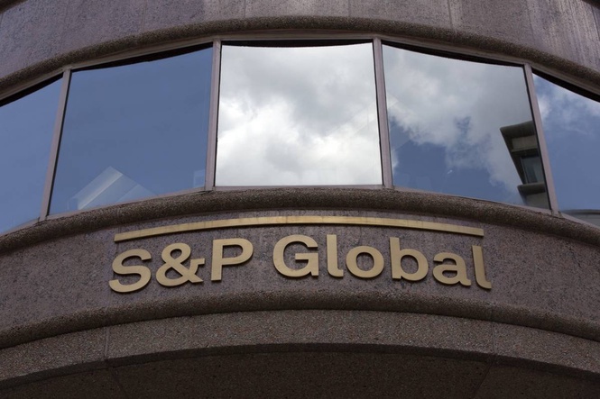 S&P affirms 'AA+' credit rating for US, cites economic resilience