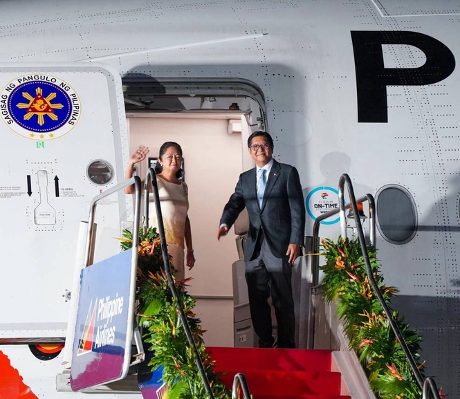 Marcos arrives in Canada