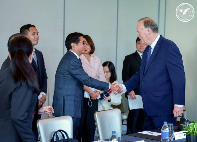 Marcos woos Canadian investors in mining, critical minerals