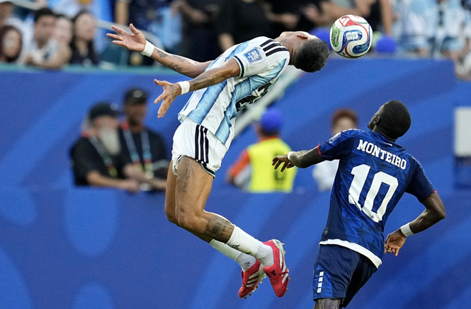 Argentina survives Cape Verde scare to reach last 16