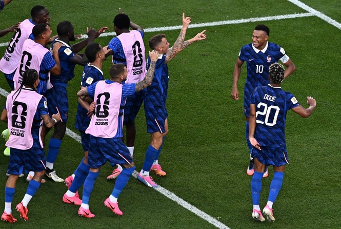 France battle past Paraguay to set up Morocco World Cup showdown