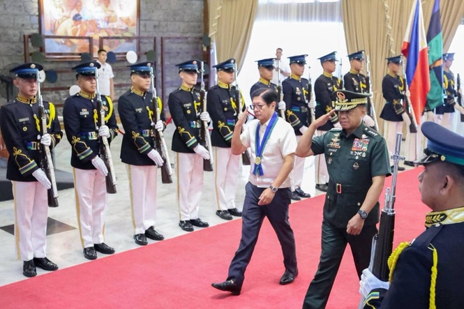 AFP briefs Marcos on military campaign, operational gains