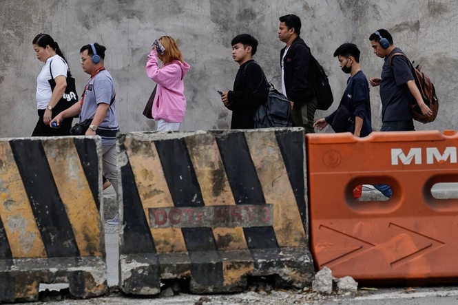 Unemployment edges up to 4.8% in May
