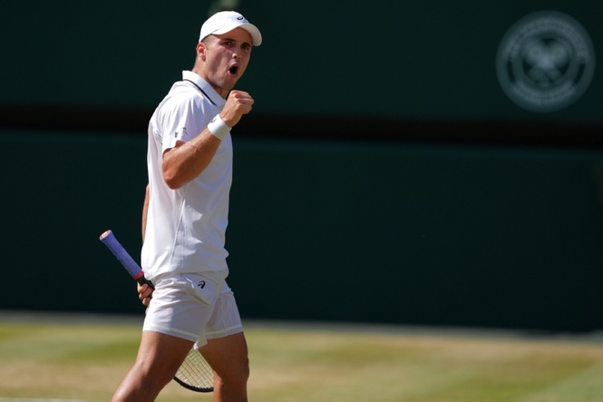 British wild card Fery reaches Wimbledon semis