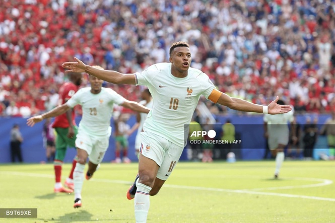 France beats Morocco to reach World Cup semi-finals
