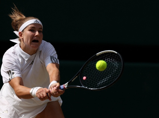 Czech mates Muchova, Noskova clash in final