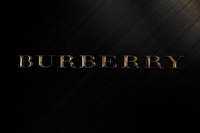 Burberry investors back CEO pay boost
