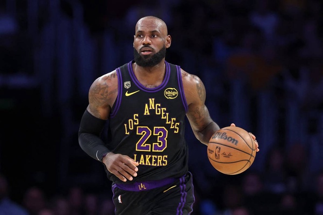 LeBron James joins 76ers, says it's his 'last decision'