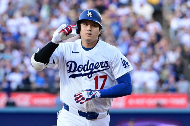 Aching Ohtani’s bat stays hot