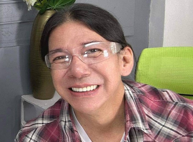 Veteran entertainment columnist Jobert Sucaldito dies at 65