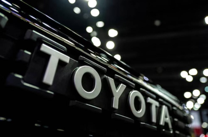 Toyota expected to post fifth straight profit drop
