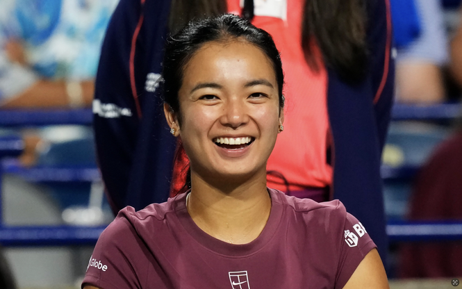 Alex Eala on her dinosaur superfan: 'What a legend'