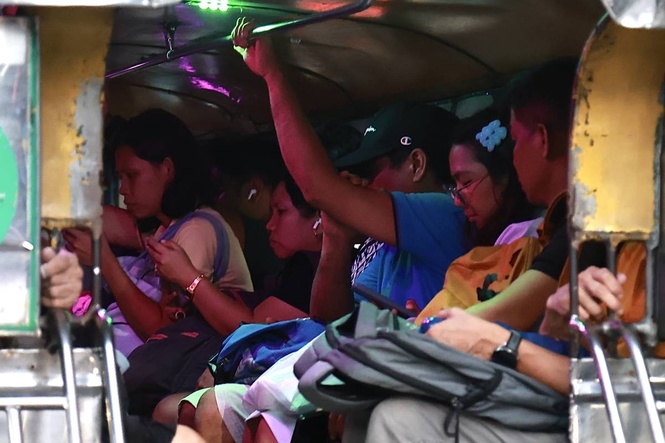 DOTr: Transport systems running despite bad weather