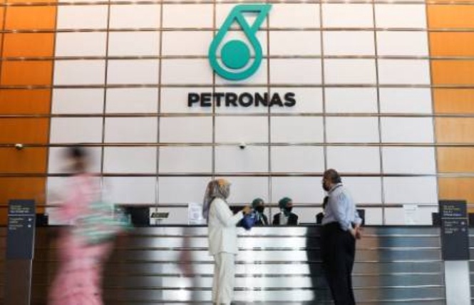Petronas posts higher Q2 revenue, profit