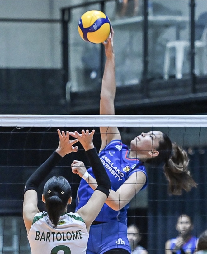 AU fends off CSB to stay perfect in VL