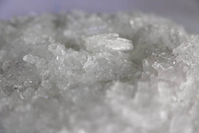 2 Chinese get life for importing meth
