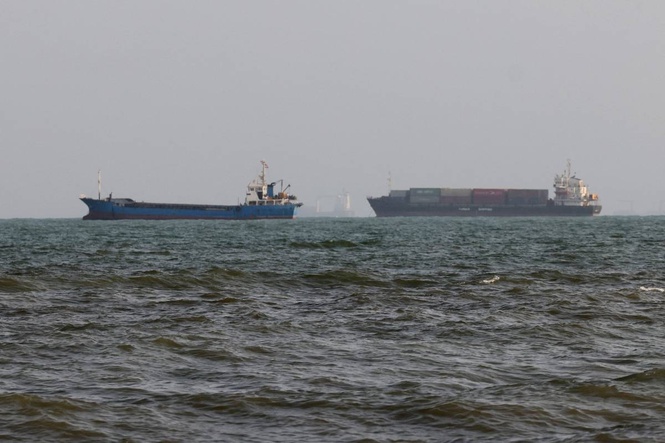 Govt vows aid to family of dead seafarers