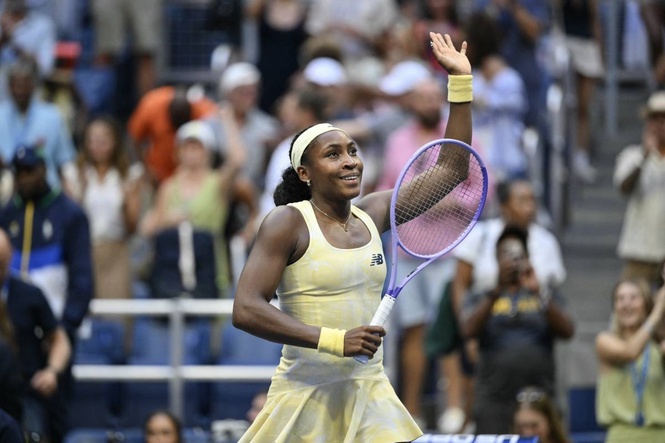 Gauff into round four at US Open after straight-set win